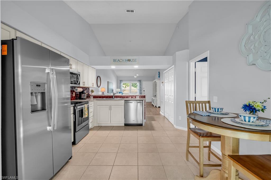 28770 Bermuda Bay Way 204 Property Photo 11