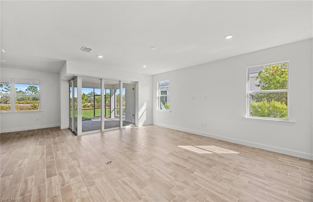 12416 Basalt Ln Property Photo 15