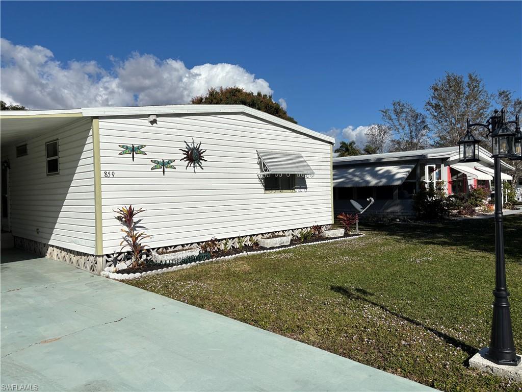859 Manatee RD Property Photo 1