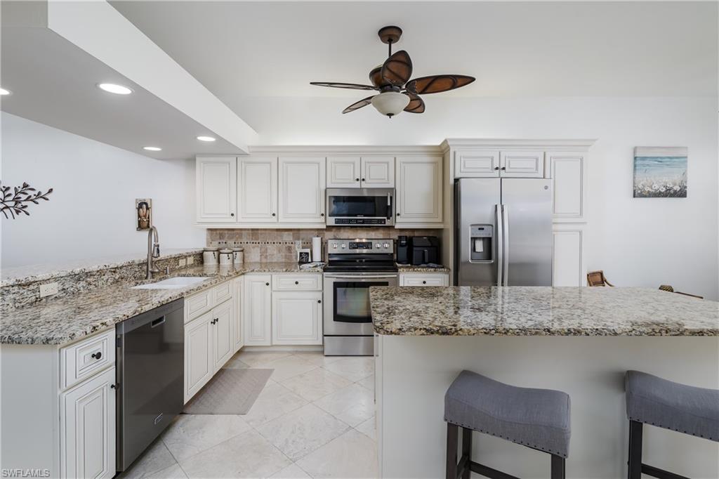 6760 Beach Resort Dr 5 Property Photo 3