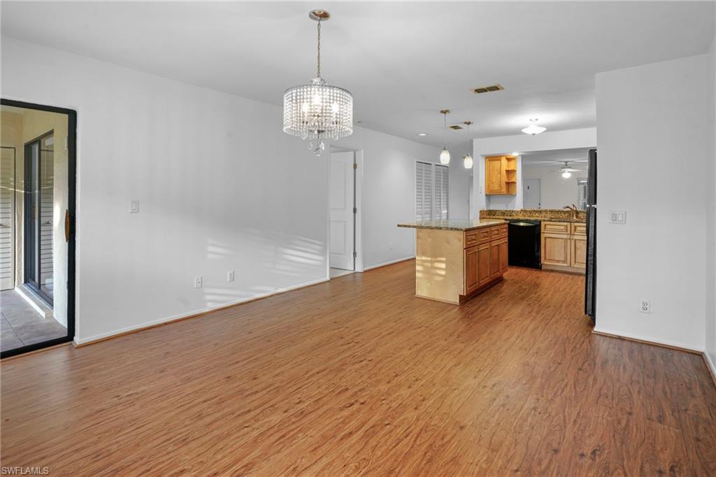 8302 Charter Club Cir 6 Property Photo 18