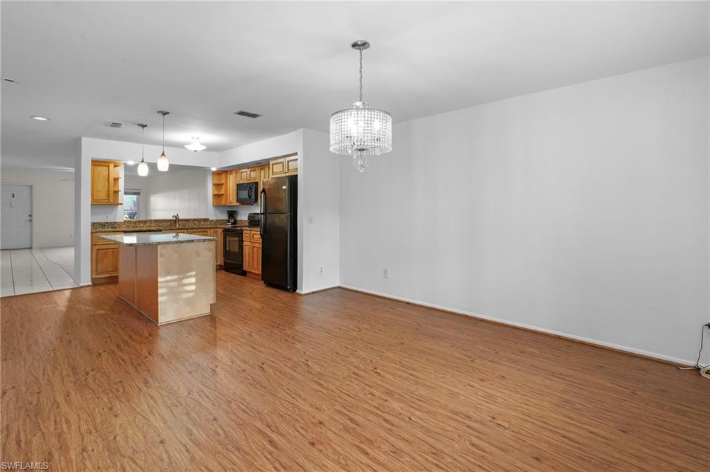 8302 Charter Club Cir 6 Property Photo 19