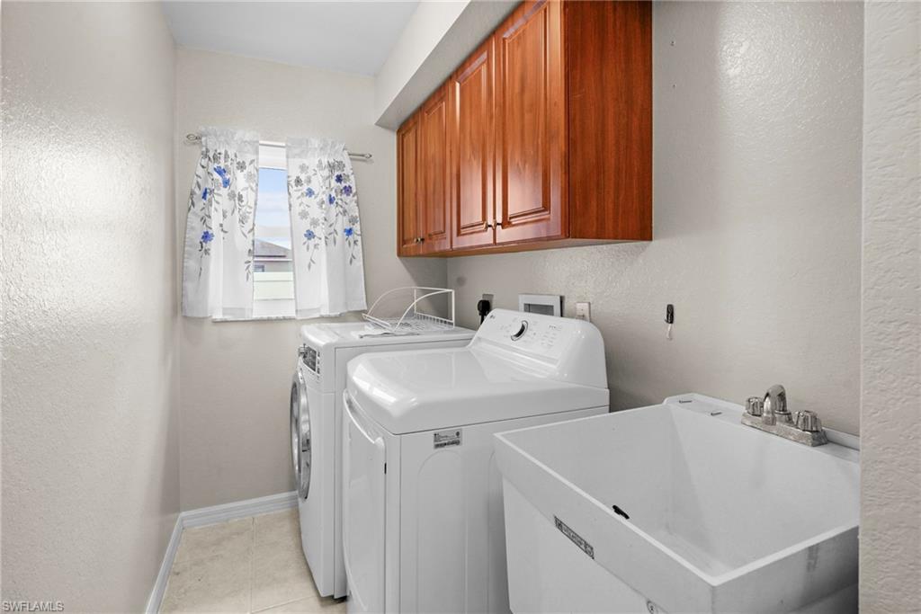 3042 3rd Pl Property Photo 36