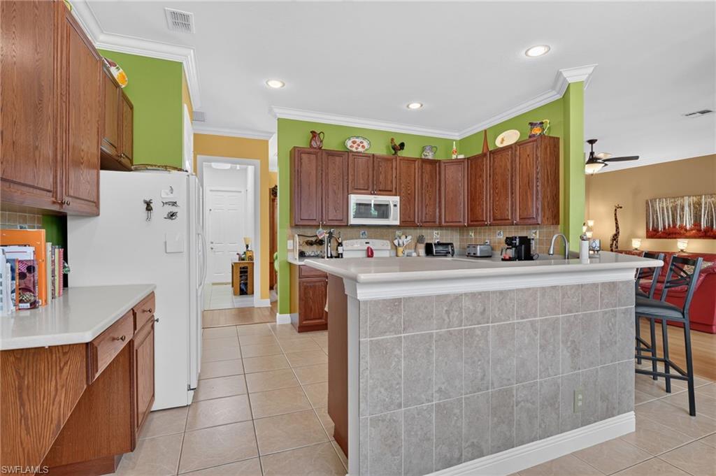 24908 Fairwinds Ln Property Photo 15
