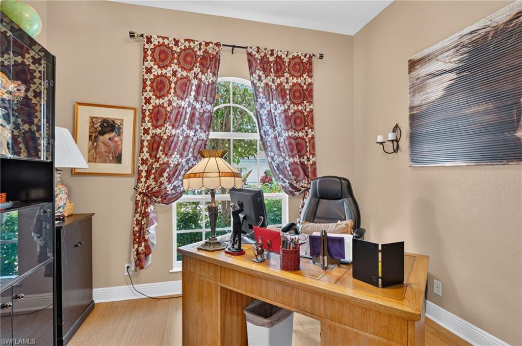 24908 Fairwinds Ln Property Photo 22