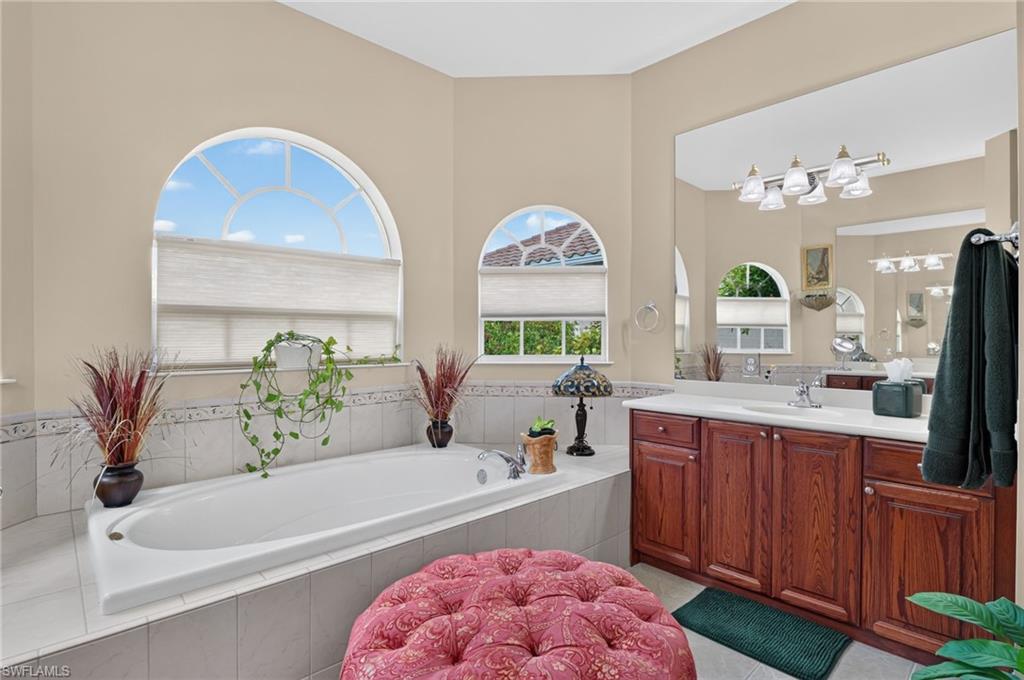 24908 Fairwinds Ln Property Photo 28