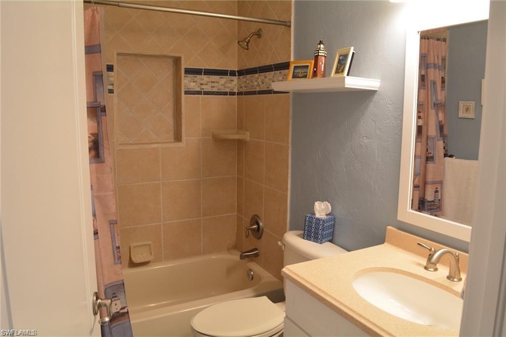 74 2nd St Property Photo 6