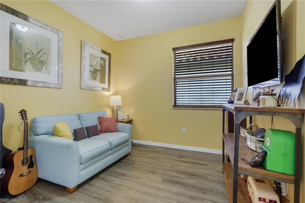 5289 Beckton Rd Property Photo 18