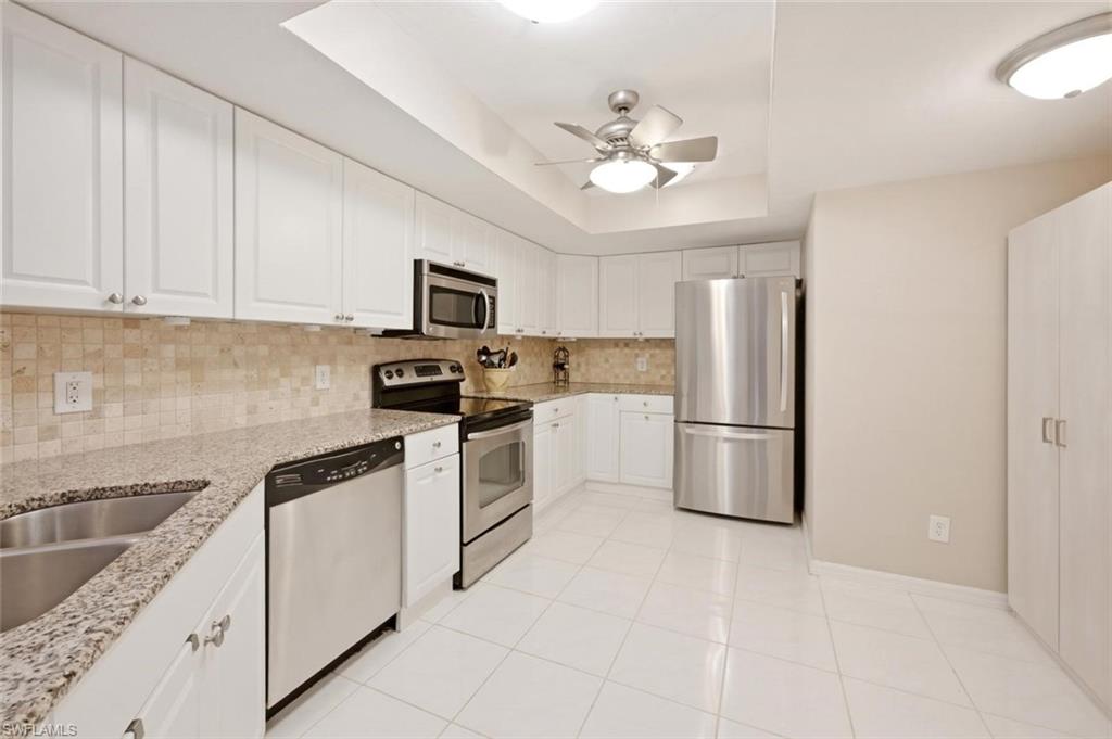 4987 Pepper Cir 107 Property Photo 11