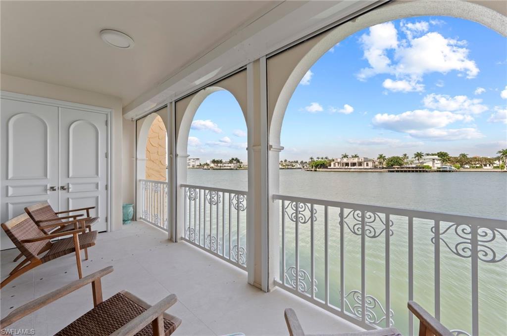 4000 Gulf Shore Blvd N 1500 Property Photo 20