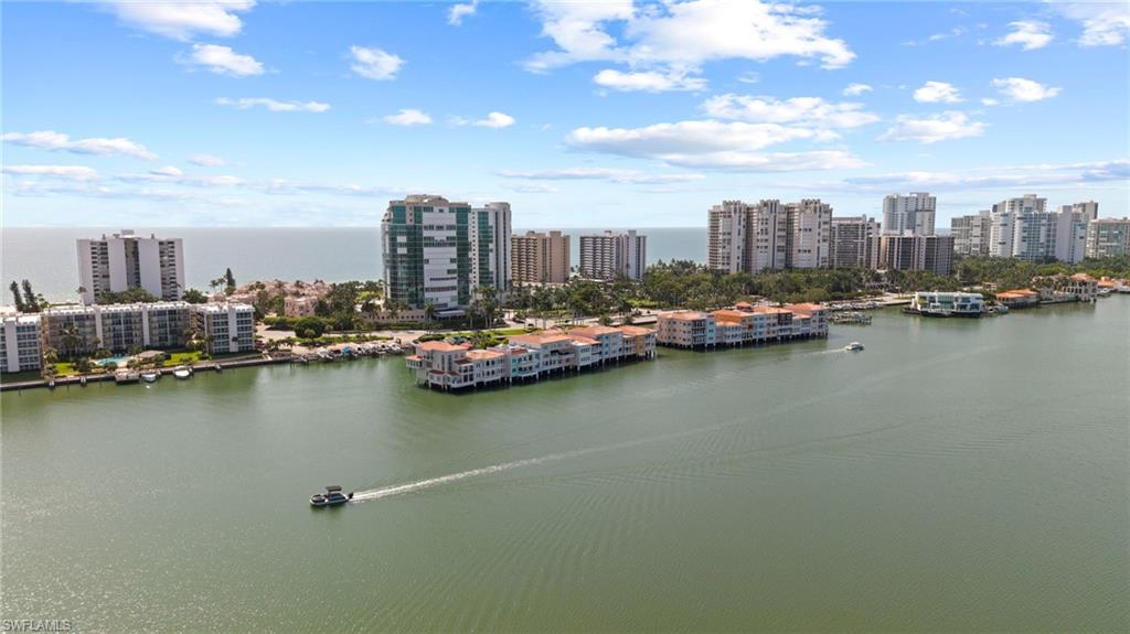 4000 Gulf Shore Blvd N 1500 Property Photo 42