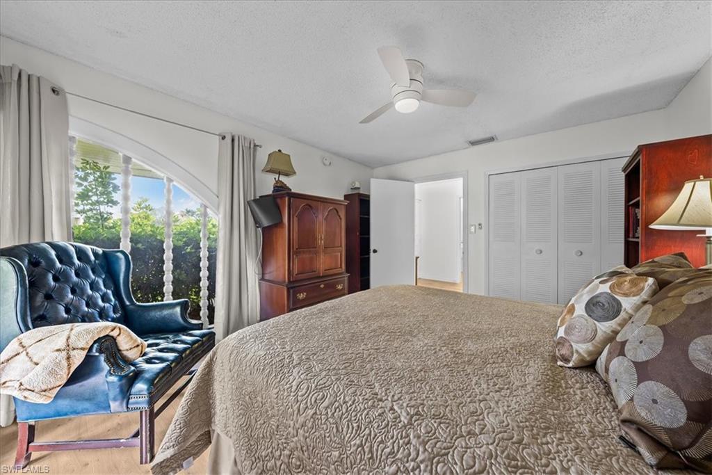 925 Palm View Dr 111 Property Photo 15