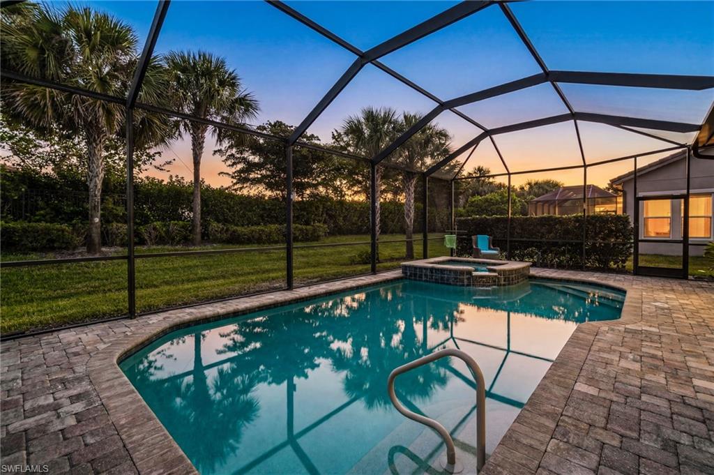 14045 Hawks Eye Ct Property Photo 2