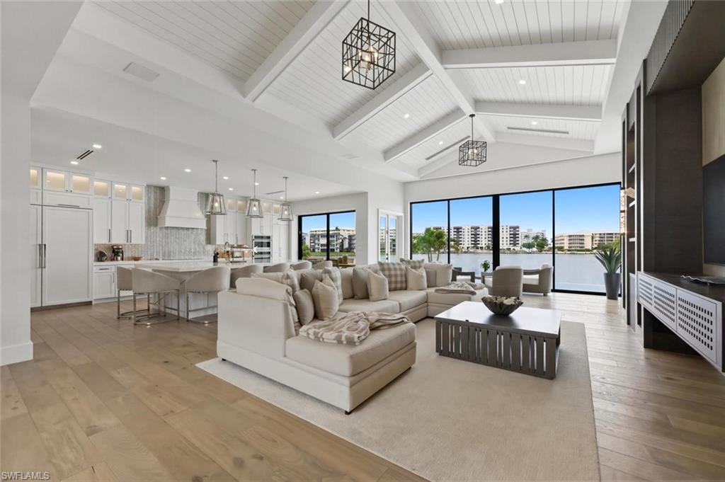 200 Bahia Pt Property Photo 5