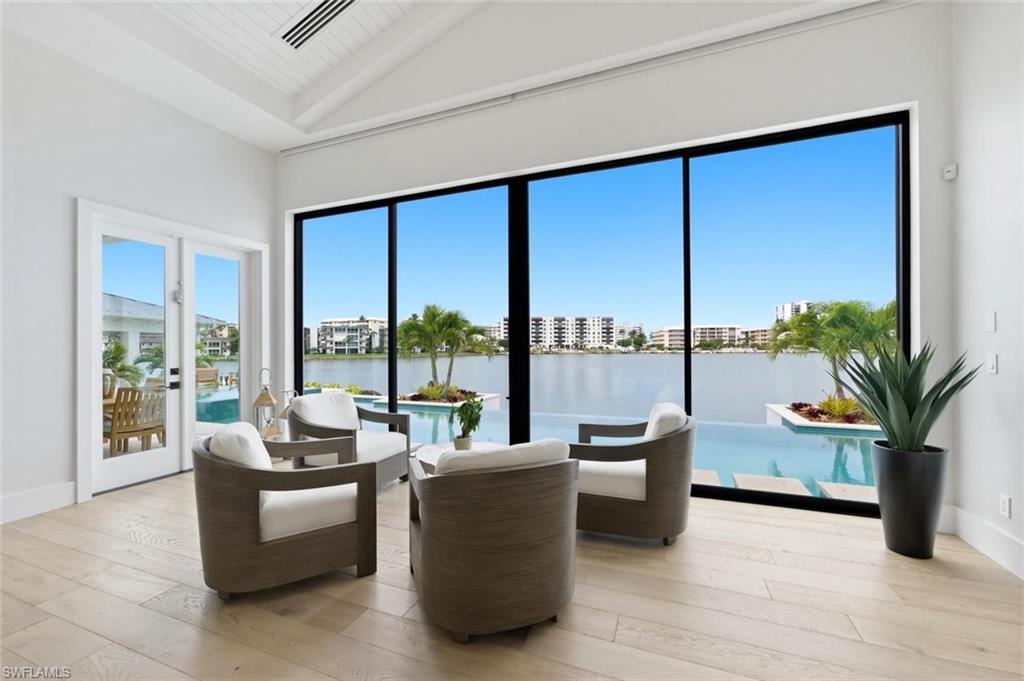 200 Bahia Pt Property Photo 7