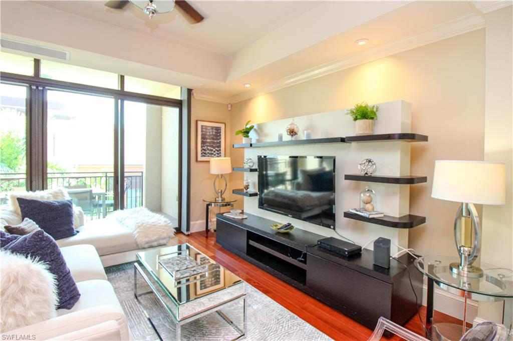 9123 Strada Pl 7410 Property Photo 3