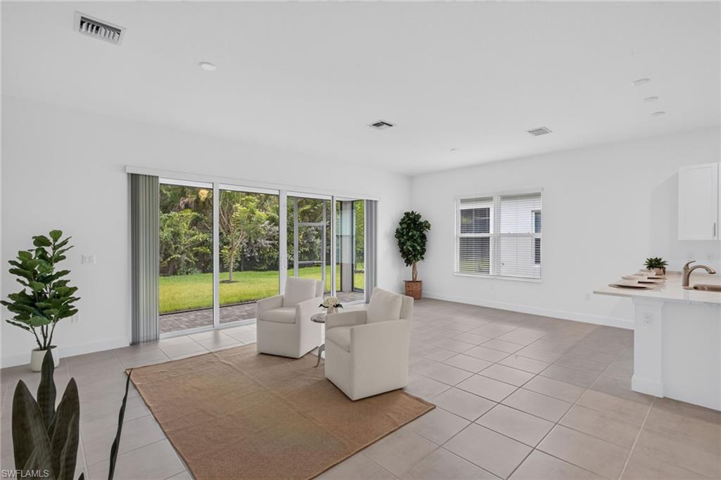 12448 Violet Ln Property Photo 1