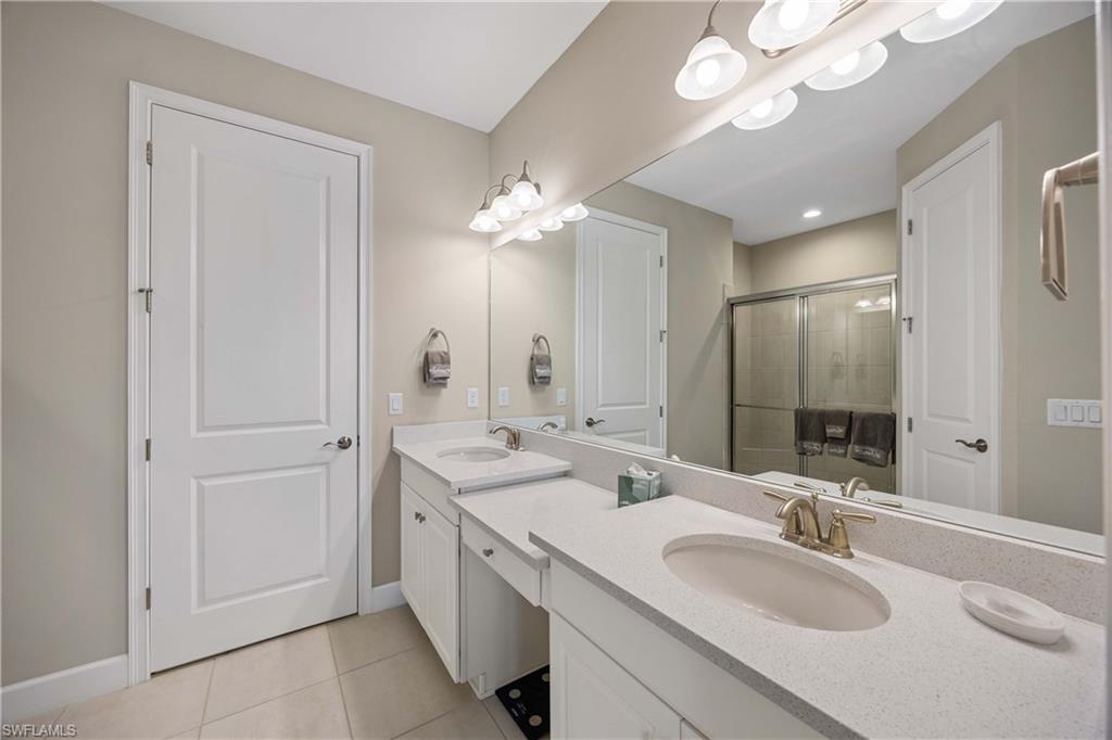 8110 Calle Canovas St S Property Photo 19