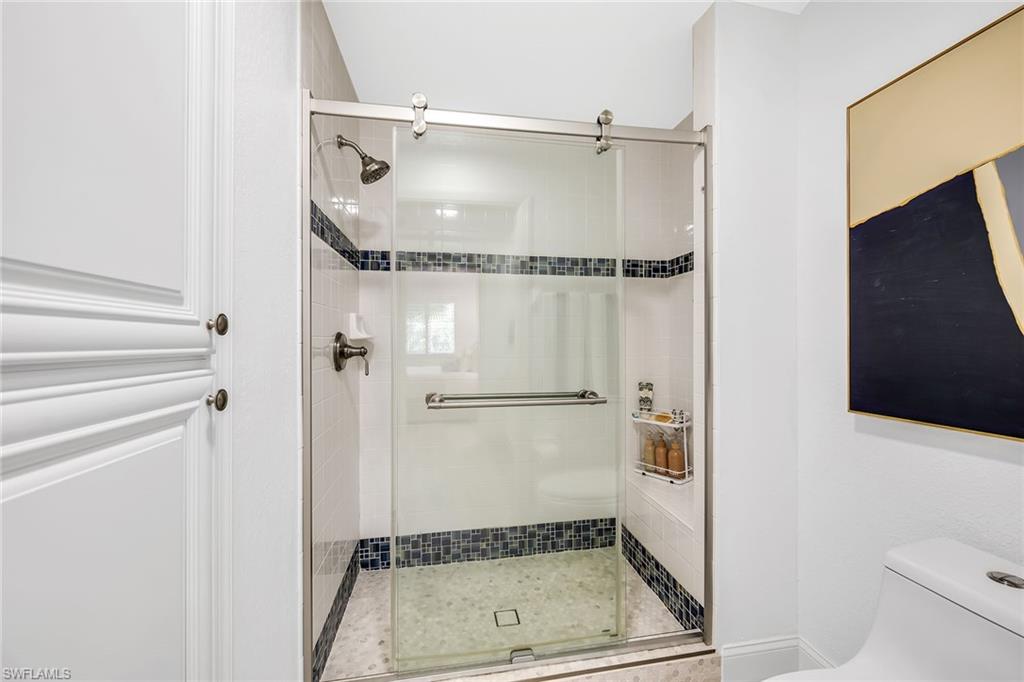 7671 Pebble Creek Cir 105 Property Photo 22