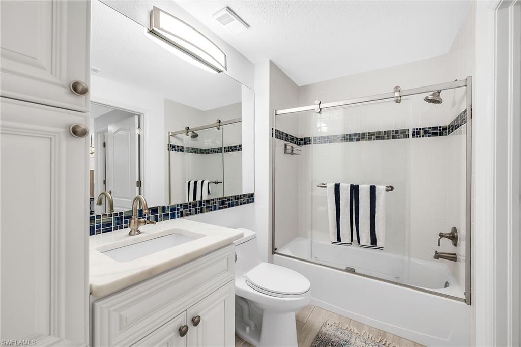 7671 Pebble Creek Cir 105 Property Photo 27