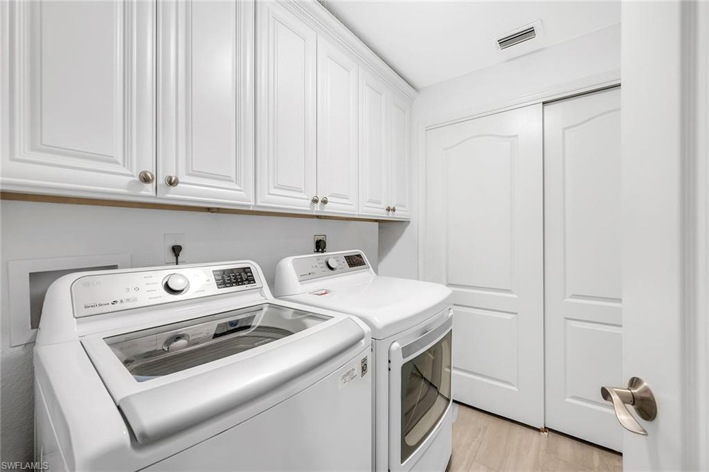 7671 Pebble Creek Cir 105 Property Photo 28