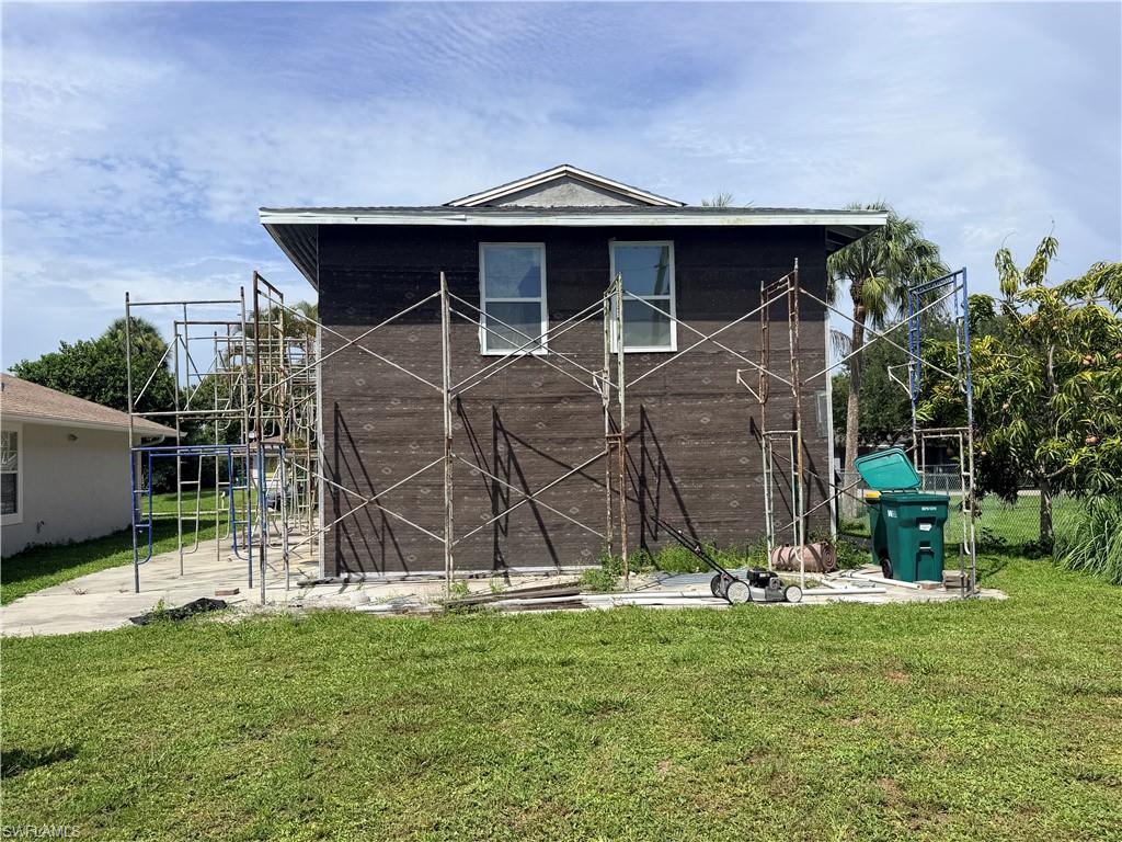 125 4th St Property Photo 5