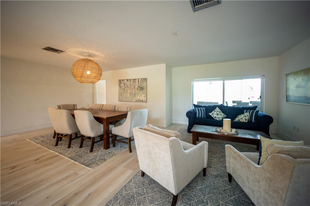 191 Torrey Pines Pt Property Photo 9
