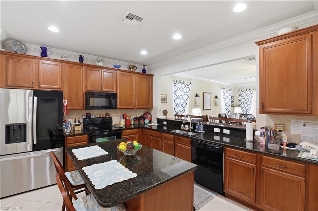 15017 Danios Dr Property Photo 6