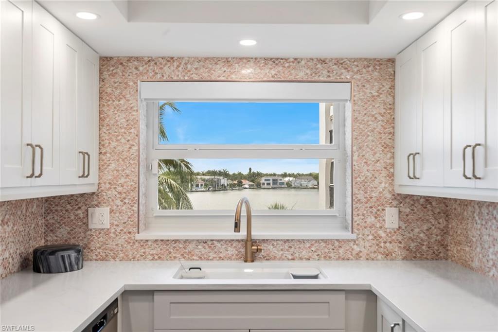 3500 Gulf Shore Blvd N 408 Property Photo 9