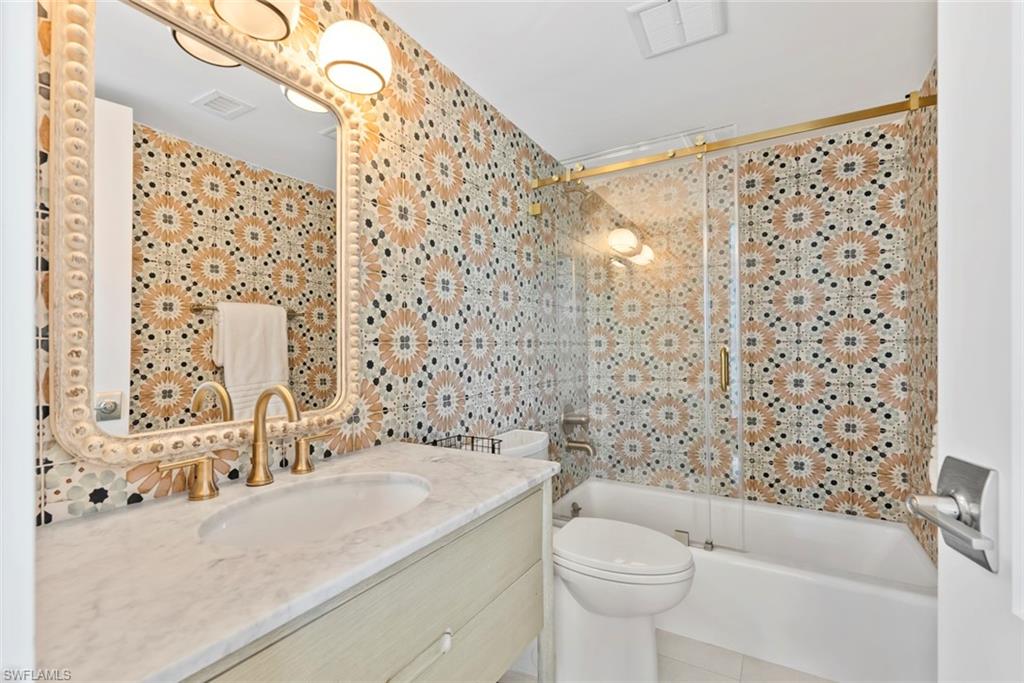 3500 Gulf Shore Blvd N 408 Property Photo 14