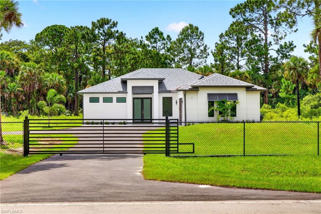 1867 Everglades BLVD N Property Photo 1