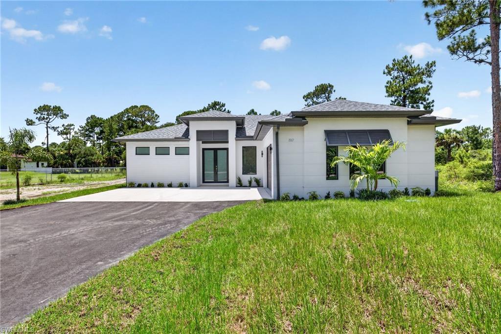 1867 Everglades Blvd N Property Photo 2