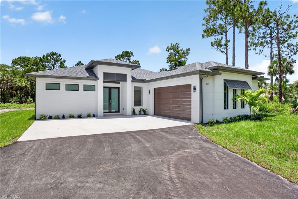 1867 Everglades Blvd N Property Photo 3