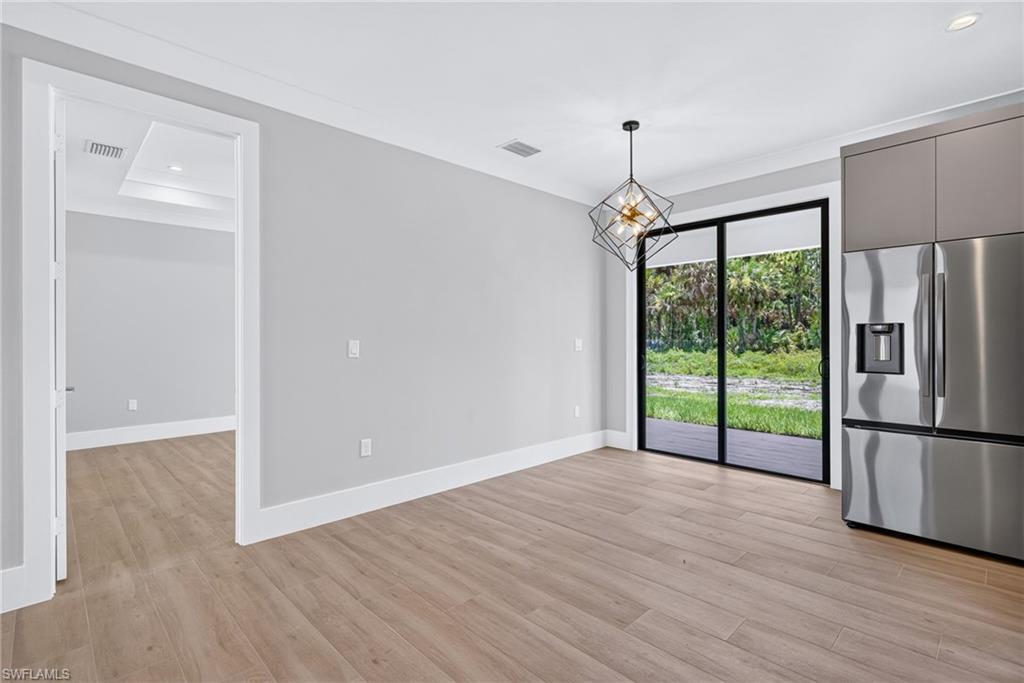1867 Everglades Blvd N Property Photo 10