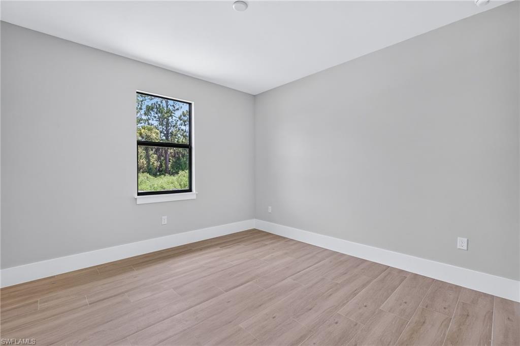 1867 Everglades Blvd N Property Photo 22