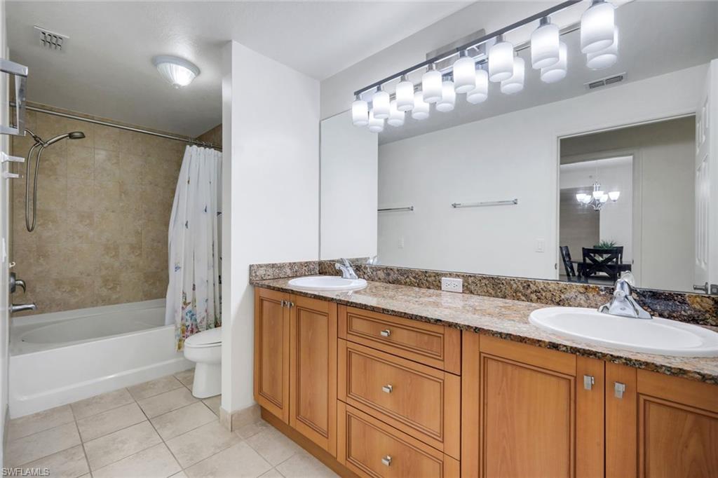 20221 Estero Gardens Cir 105 Property Photo 17