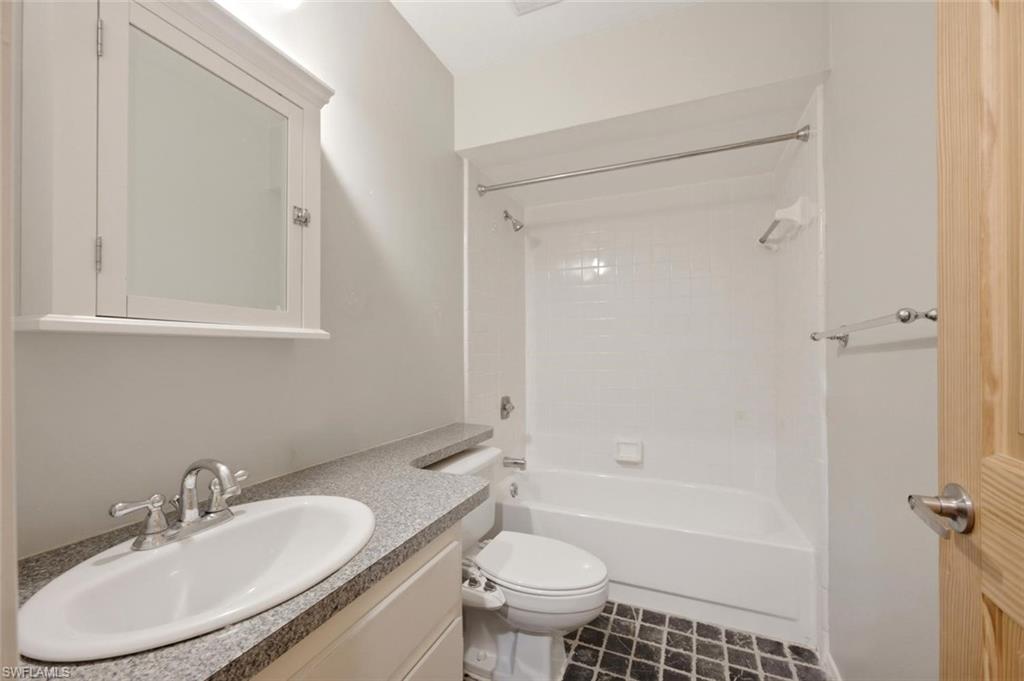 223 Charity Ct L5 Property Photo 29