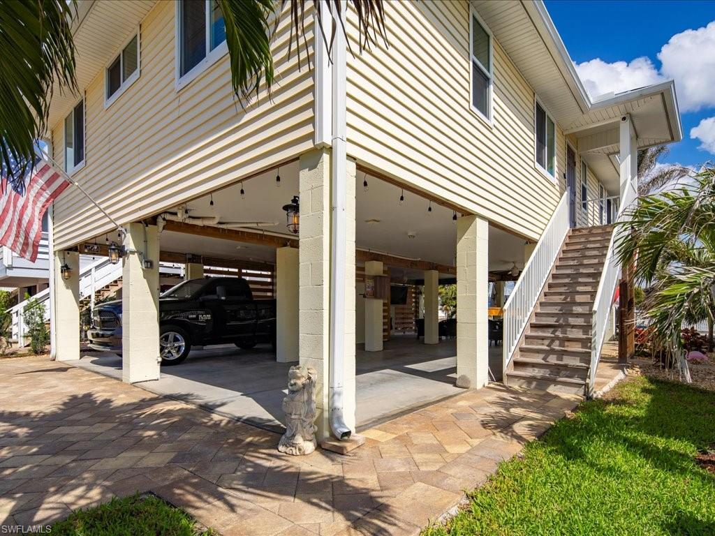 24550 Redfish St Property Photo 2