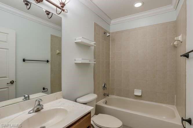 17546 Cherry Ridge Ln Property Photo 11