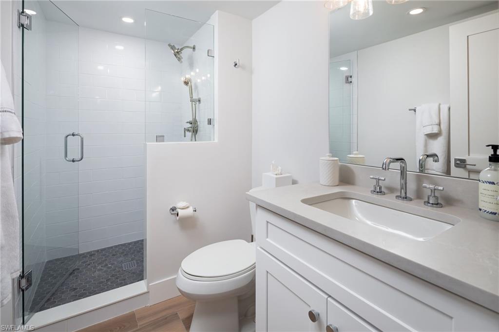 10475 Gulf Shore Dr 115 Property Photo 21