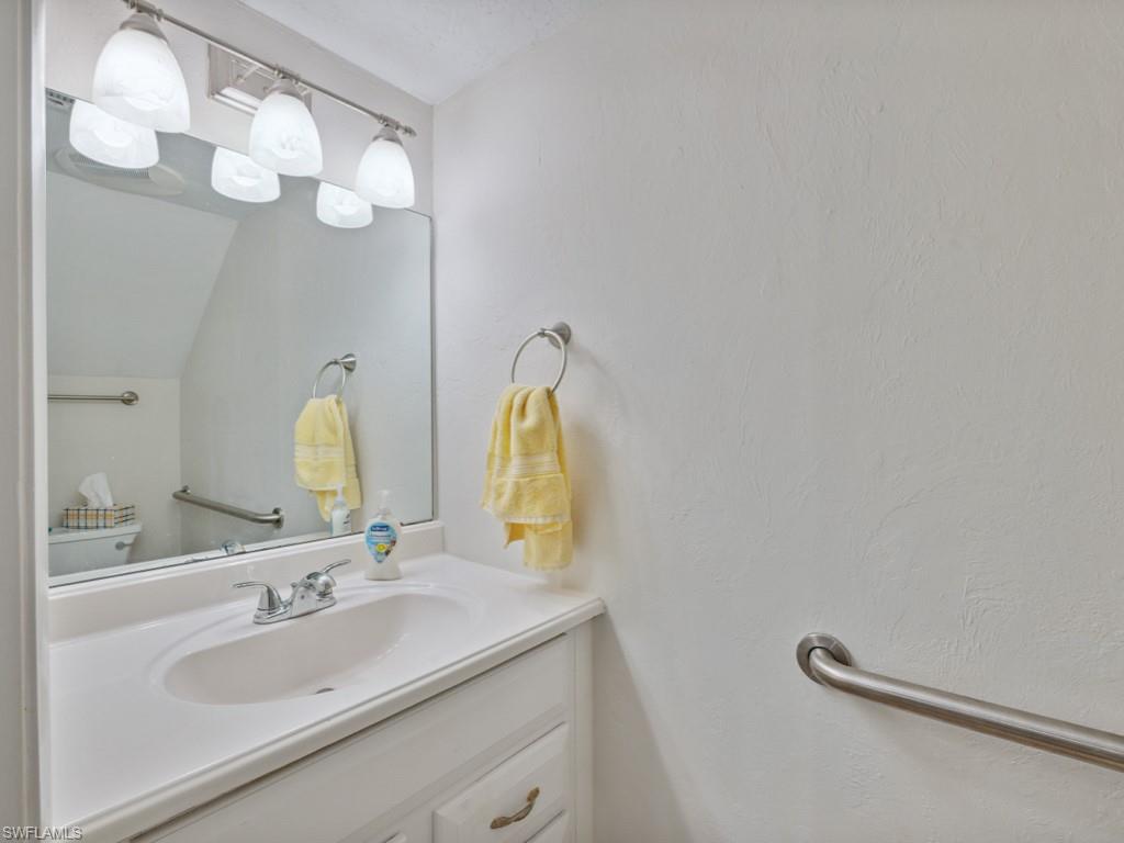 151 Cypress Way E E101 Property Photo 13