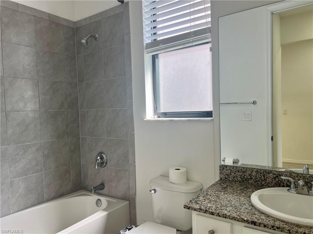5507 Useppa Dr Property Photo 17