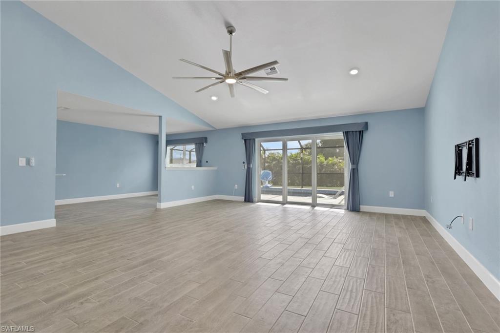 2248 Bonn Ct Property Photo 9