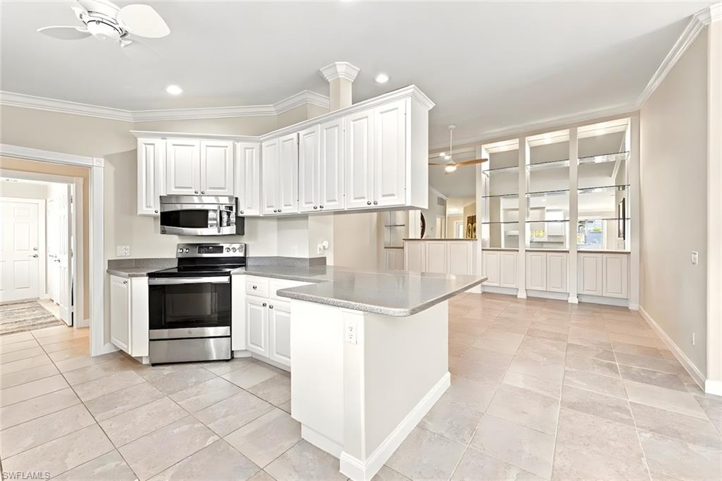 7704 Rozzini Ln Property Photo 11