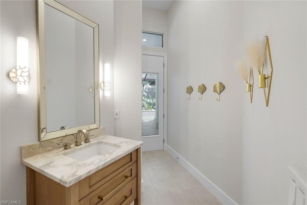 260 Cheshire Way Property Photo 28