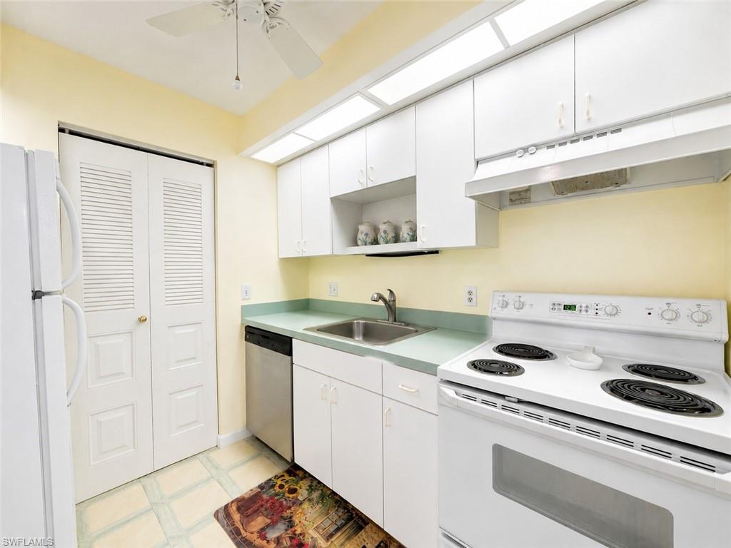 8041 Woods Cir 14 Property Photo 21