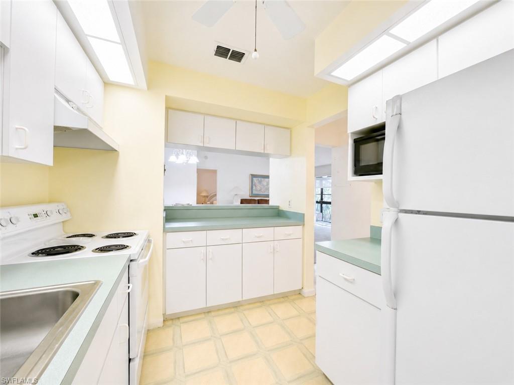 8041 Woods Cir 14 Property Photo 22