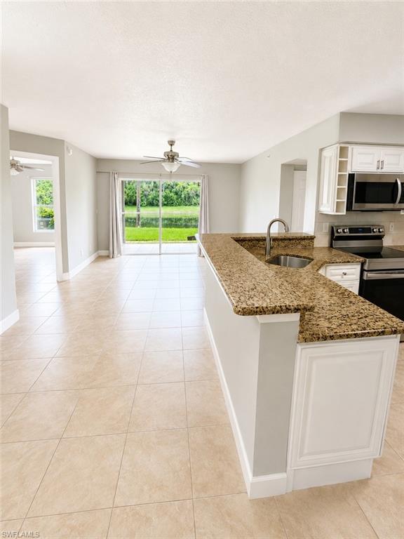 8255 Ibis Club Dr 501 Property Photo 3