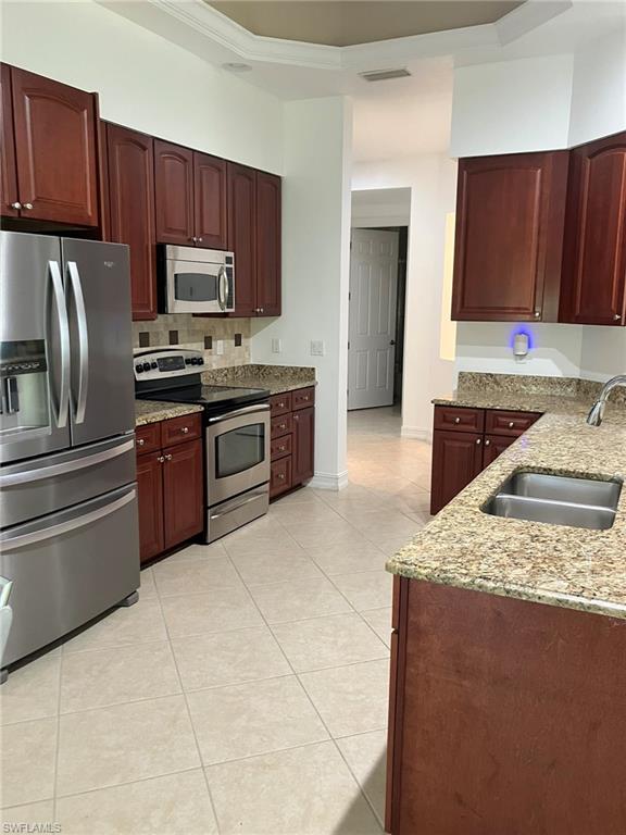 7172 Lemuria Cir 1802 Property Photo 14