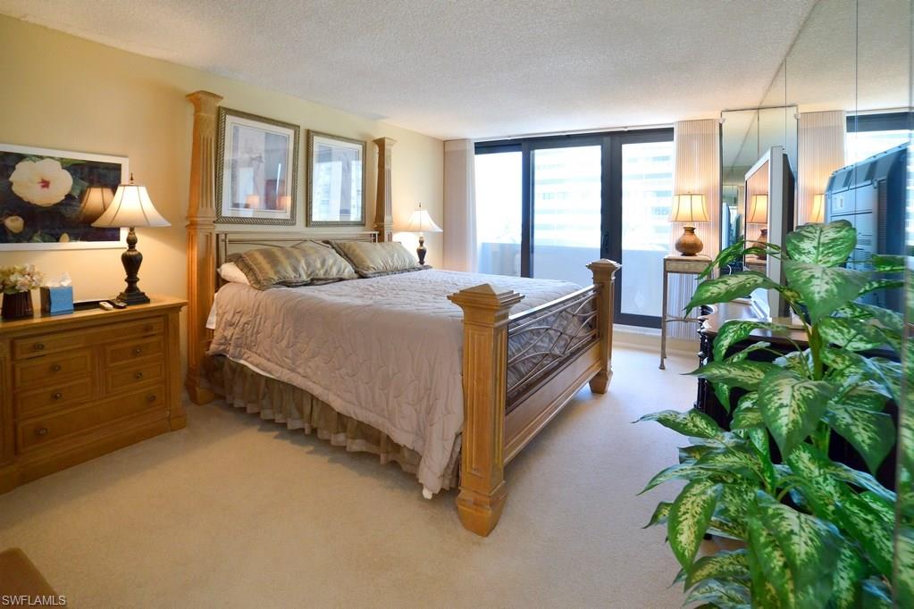 4001 Gulf Shore Blvd N 500 Property Photo 15